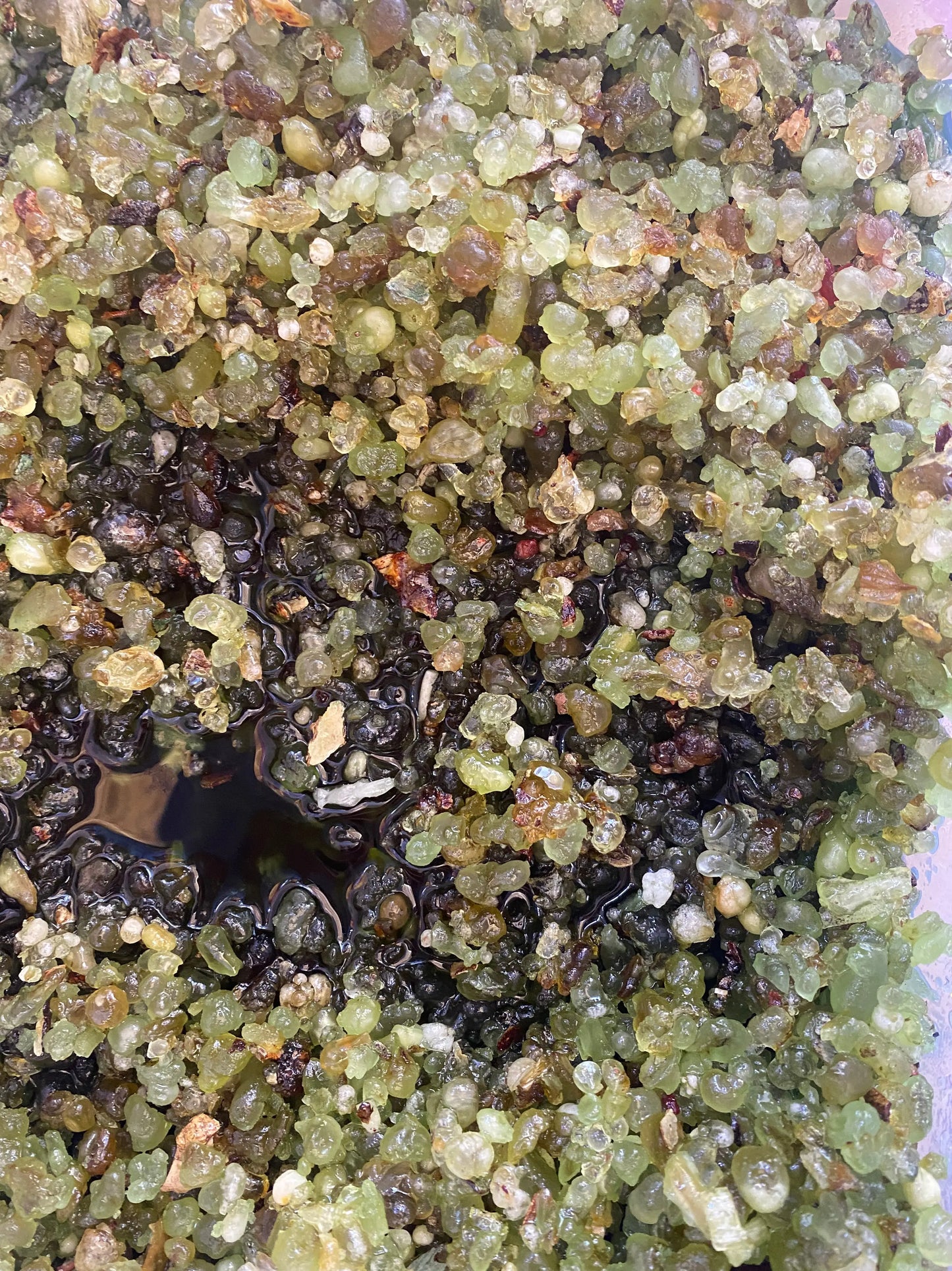 Crystalline chunks of lavender incense resin - 40g relaxation and purification blend in green and dark tones