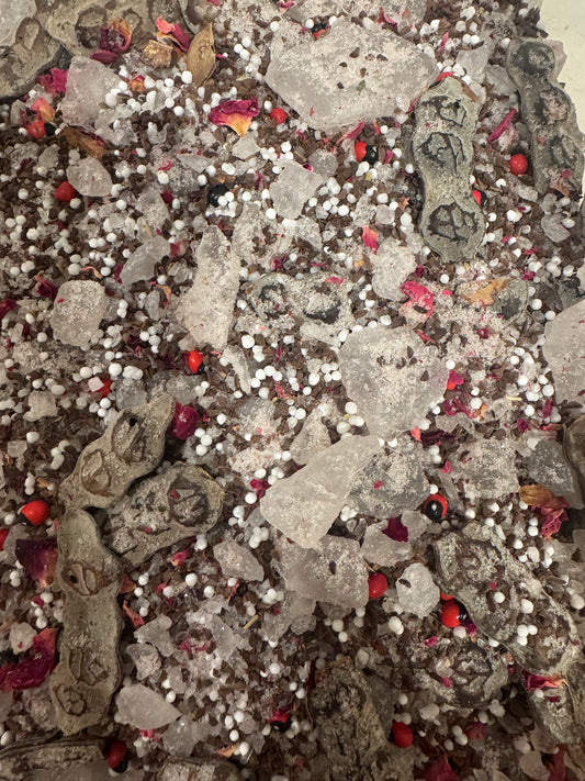 Tfoussikha saoudienne « majlab al nafass » - مجلب النفاس بخور - encens - désenvoutement jalousie mauvais œil déblocages